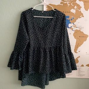 ✨Green Polka Dot Top✨